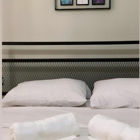 Ola Bicycle Apartament 地拉那 外观 照片
